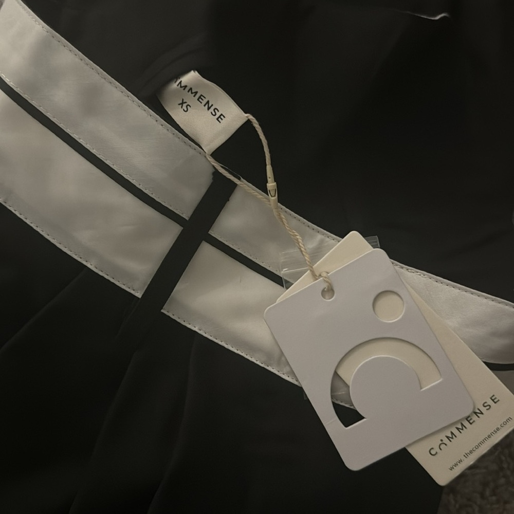 Commense Black Wide-Leg Trousers with White Accent Waist - Picture 3 of 3